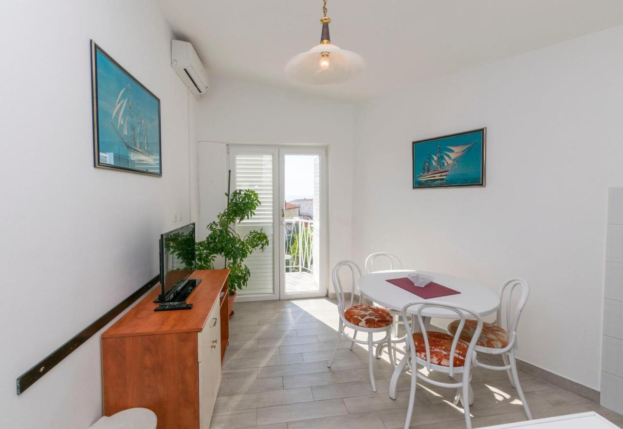 Apartment Nensi 프리모스턴 외부 사진